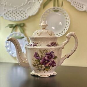 VINTAGE, CROWN DORSET, WHITE TEAPOT WITH PURPLE PANSIES & GOLD TRIM.